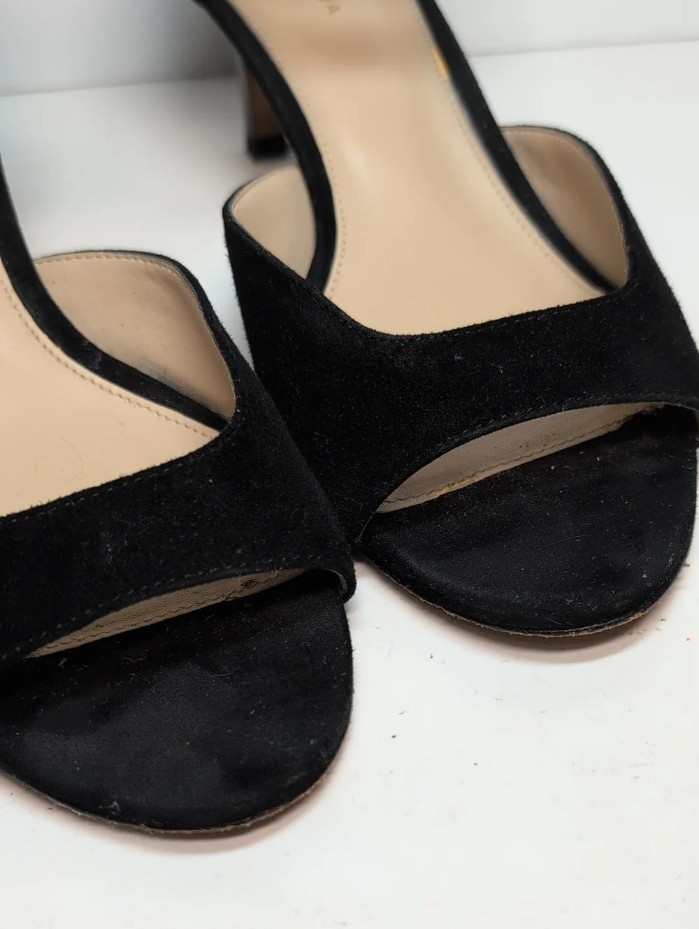 Pelle Moda Black Suede Peep-Toe Ankle Strap Heels womans size 9